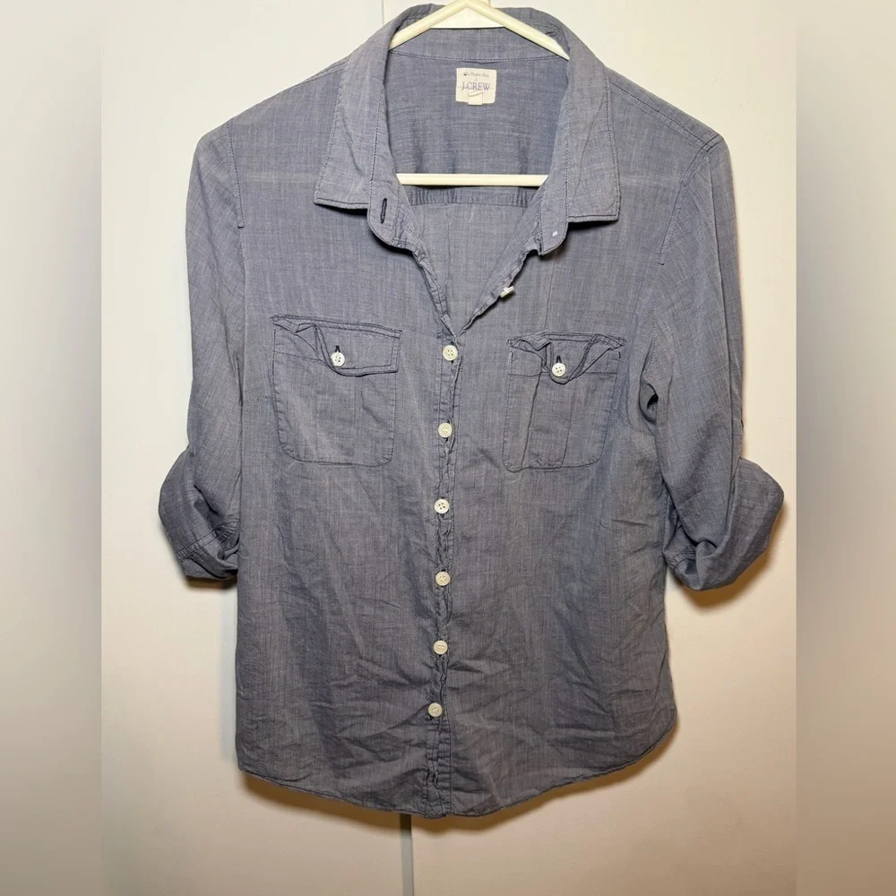 J. Crew The Perfect Shirt Grey Chambray Button Down Shirt Size Medium.